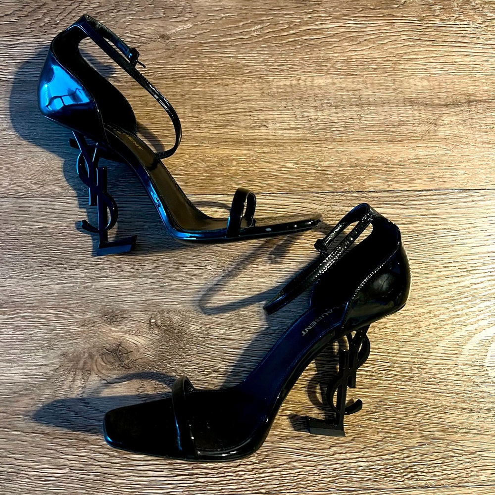 SIZE 38 SAINT LAURENT OPYUM YSL LOGO-HEEL SANDALS W/ BLACK HARDWARE